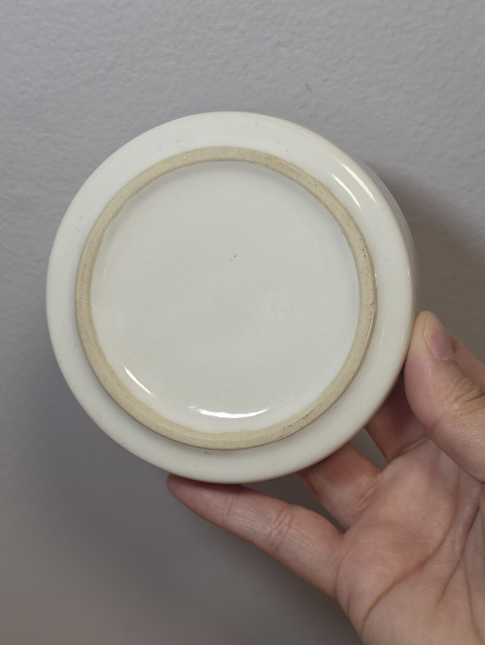Vintage Arizona Southwestern Souvenir 4" Round Ceramic Ashtray Tobacciana - Picture 4 of 5